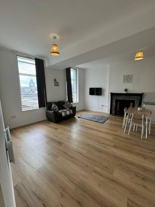 Spacious Flat In Sheffield City Center Gs304 Екстериор снимка