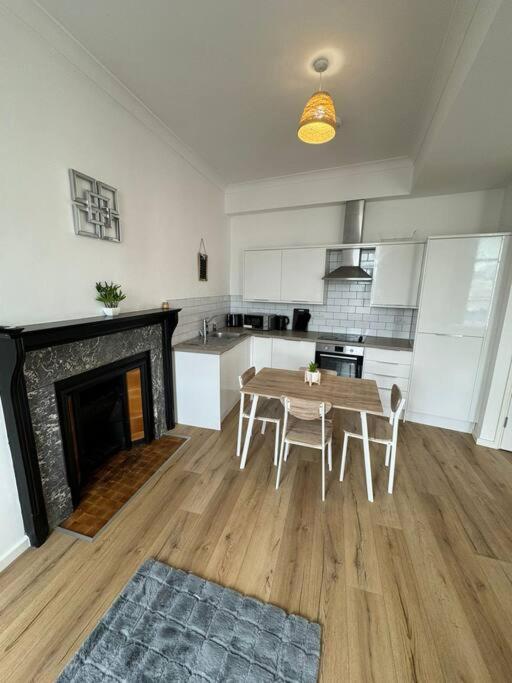 Spacious Flat In Sheffield City Center Gs304 Екстериор снимка